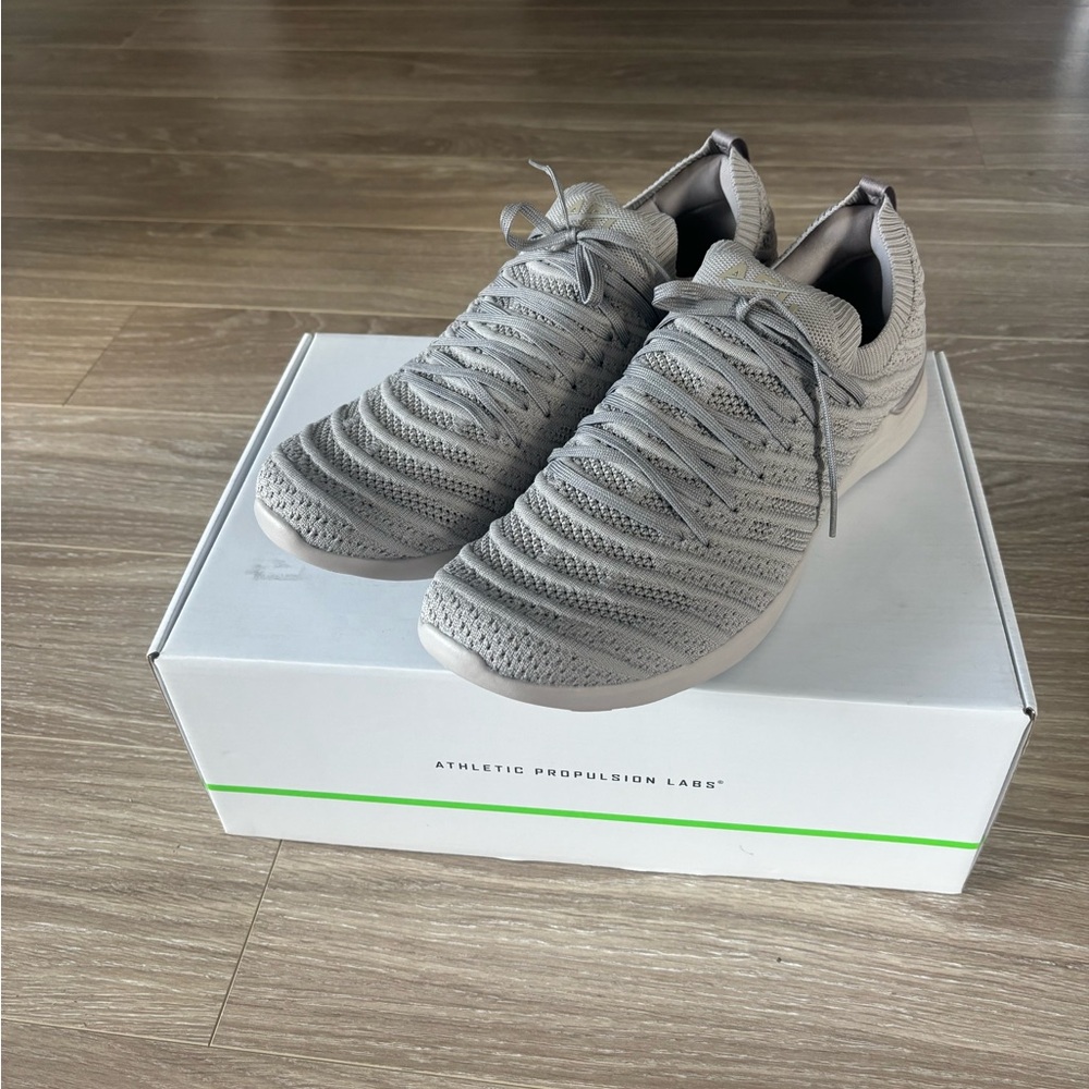 Brand New - APL Techloom Wave Sneaker